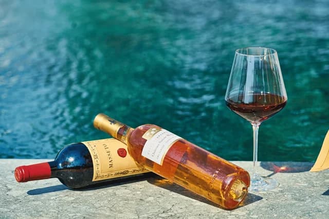 VINHOS PARA PISCINA